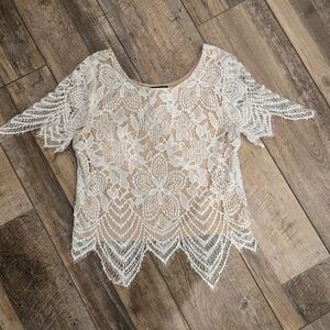 Express Floral Lace Blouse in Cream, Small. Like New